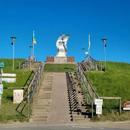Schiffsglocke بوتجادينغين
